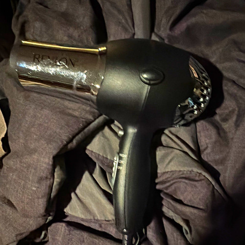 Hair dryer